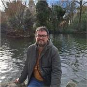 Doy clases de apoyo escolar de Geografía y de Historia. Soy Licenciado en Geografia e Historia