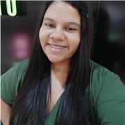 Professora formada em Pedagogia e especialista no processo de ensino/aprendizagem - mais de 10 anos de experiência em educação