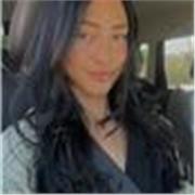 Me considero creativa y con mucha vocación por la enseñanza; disfruto buscando formas distintas de explicar para que aprender sea