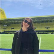 ¡Hola! Me llamo Belén y doy clases de inglés, tengo un C1 certificado por Cambridge. ¡No dudes en contactar conmigo!