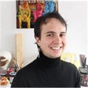 Profesor de Teatro especializado en diseño escénico para todos los niveles y edades.