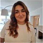 Cerchi un docente formato che insegni in una scuola? Sono una docente di sostegno presso la scuola secondaria di primo grado.