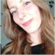 Estudiante universitaria de ciencias ofrece clases particulares desde un enfoque claro y cercano 