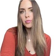 Insegnante di psicologia, mi ritengo una ragazza molto determinata e con una grande voglia di lavorare