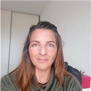 The lessons are completely in English and we can learn together lots of different ways of improving your level