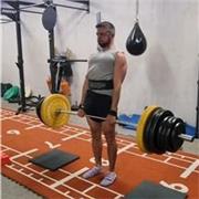 Istruttore Fipe 1 e istruttore militare di educazione fisica. Lezioni private in palestra zona portuense e presso il vostro domicilio