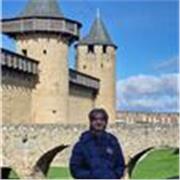 Estudiante de Ingeniería Aeroespacial con conocimientos en todo el campo de las matemáticas y física con nivel C2 en Inglés. 