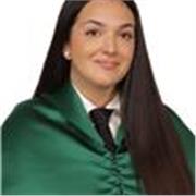 Soy una maestra de primaria que puedo ejercer de todas las materias debido a mi formación 