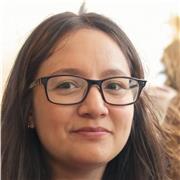 Imparto clases de derecho, especialmente en el área del derecho digital