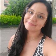 Profesora de Biologia y otras asignaturas mas, referentes a ella. Excelente en responsabilidad, carisma y honestidad