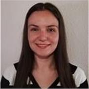 Profesora de inglés imparte clases particulares a niños de todas las edades