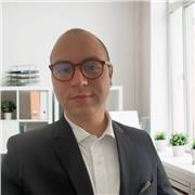 Profesor particular de Francés para todos los niveles. Soy graduado del Liceo Francés y pasé 6 años de mi vida en Paris y Lyon