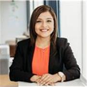 Me defino como una persona responsable, confiable paciente y creativa, he cuidado a niño y he enseñando inglés de forma natural.