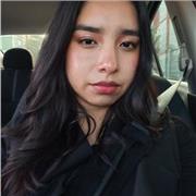 Maestra de clases de regularización para niños de primaria, secundaria, preparatoria