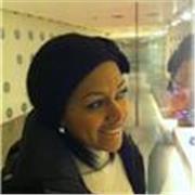 Profesor enseñanza de lectura y escritura a niños desde los 6 años de edad