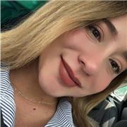 Maestra con experiencia en clases online para repaso y apoyo en primaria