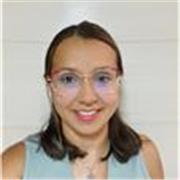 Doctora en matemáticas con experiencia en docencia de todos los niveles