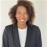 Soy estudiante de magisterio y llevo dando clases de particulares desde hace dos años. Puedo dar todas las asignaturas además del catalán