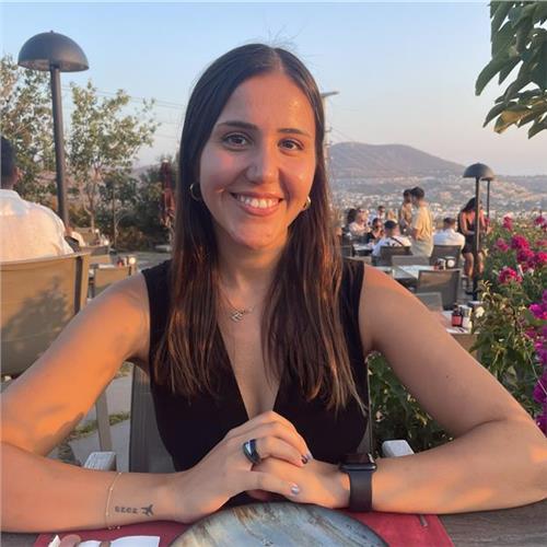 Elif Erdem Nachhilfepro.at