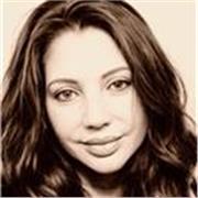 Insegnante madrelingua inglese a Firenze con 20 anni di esperienza nelle scuole e nelle università. 