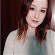 Madrelingua francese impartisce lezioni di francese per studenti delle medie e delle superiori