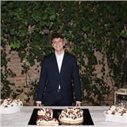 Giovane Studente con Diploma Classico e Tanta Voglia di Fare: Lezioni Private per Tutte le Età.