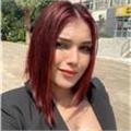 Öğrenmeyi, öğretmeyi çok seviyorum. Birlikte keşfetmek, keyif alarak öğretmek ilk hedefim her zaman 