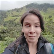 Licenciada en educación Pre-escolar con experiencia en apoyos educativos para niños regulares o con necesidades educativas especia