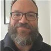 Directeur artistique / graphiste et prof d'histoire de l'art