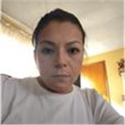 Maestra de apoyo para alumnos de nivel primaria