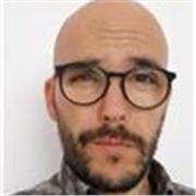Profesor apto para dar clases de Historia a alumnos de la ESO.