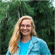 Spanish tutor providing lessons for students of all ages