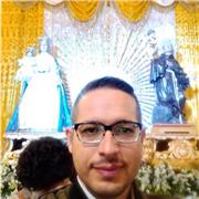 Sono docente di basso tuba che insegna privatamente