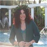 Neolaureata in Lingue offre ripetizioni di inglese, francese e italiano e rispettive letterature