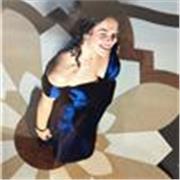 Studentessa offre ripetizioni di inglese