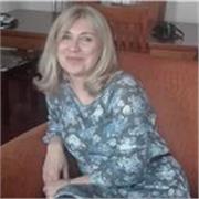 Profesora de inglés  da clases particulares a todas las edades empezando desde 8 años y todos los niveles. 