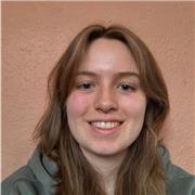 English tutor providing English language lessons for primary to gcse level