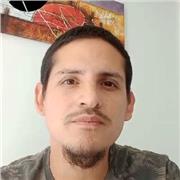 Profesor de psicología especializado en trauma completo y evaluación forense