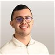 Mehrsprachiger Übersetzer für Deutsch, Arabisch und Französisch mit technischem Hintergrund“