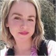 Profesional del comercio internacional, administración y marketing, con 7 años de experiencia en estos sectores.