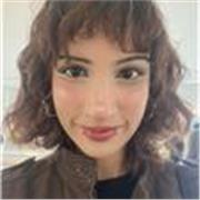 Profesora de escritura creativa y lectura en español