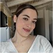 Française et hôtesse de l’air expérimentée, je propose des cours de français adaptés aux étrangers, tous niveaux 