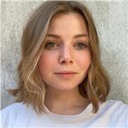 Dottoranda con esperienza di insegnamento offre ripetizioni in inglese, francese, spagonolo, italiano, storia e filosofia