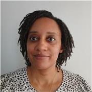 Native French conversation partner offering French lessons for children and adults online