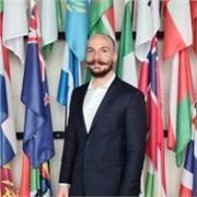 Advanced English Language Tutoring and Paper Editing Assistance