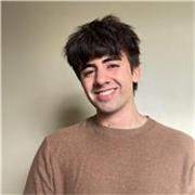 Clases de inglés dinámicas y efectivas para todas las edades con estudiante bilingüe