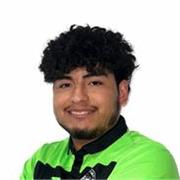 Entrenador de fútbol titulado con el UEFA C, cursando el UEFA B, con 5 años en equipos. 2 años en equipos de alto rendimiento. 