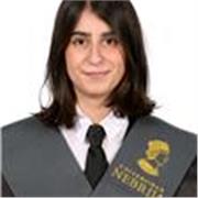 Graduada en Periodismo y estudiante de Relaciones Internacionales. Puedo dar clase desde estudiantes de la ESO hasta la uni
