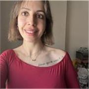 Psicóloga ofrece clases de apoyo educativo a niños y niñas con necesidades educativas especiales en Santiago de Compostela.