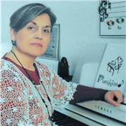profesora de piano con experiencia ofrece clases para todas las edades a partir de 7 años . Especialidad en iniciación al piano y lenguaje musical desde cero. Individual . Apoyo y preparación a alumnos del conservatorio en Grado Elemental y pruebas de acc
